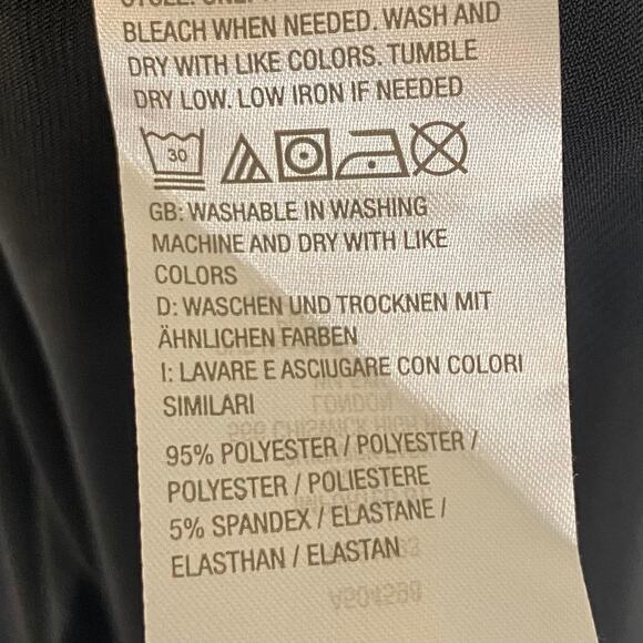 GIRL WITH CURVES NWOT Knit Midi Dress with Flutter Sleeve Black Size XL Slit Hem - Picture 6 of 6